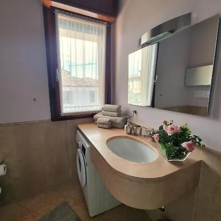 Pier House-by Goccia Di Appartamento Desenzano del Garda